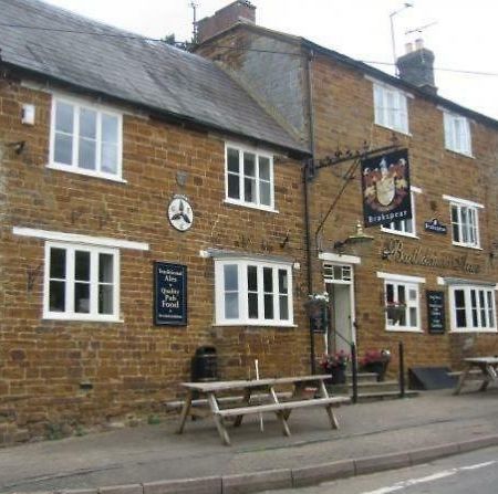 مبيت وإفطار Maidford Bartholomew Arms المظهر الخارجي الصورة